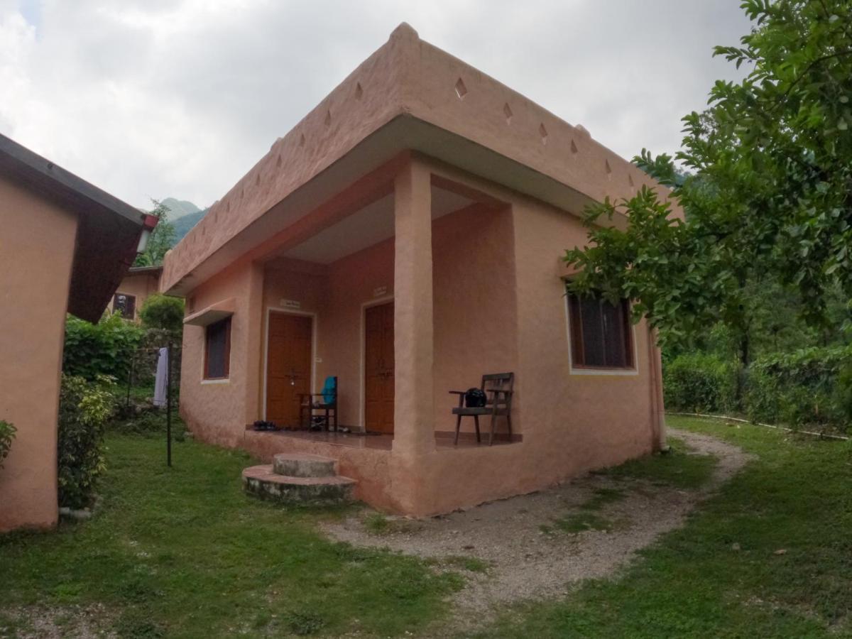 Shiv Shakti Yogpeeth Cottages Рішикеш Екстер'єр фото