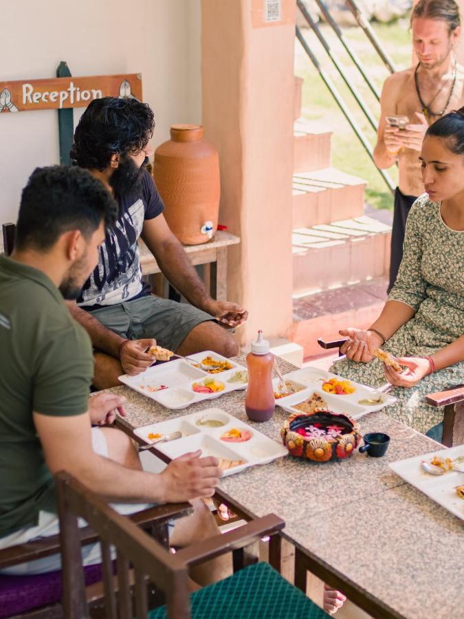 Shiv Shakti Yogpeeth Cottages Рішикеш Екстер'єр фото