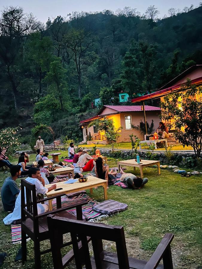 Shiv Shakti Yogpeeth Cottages Рішикеш Екстер'єр фото