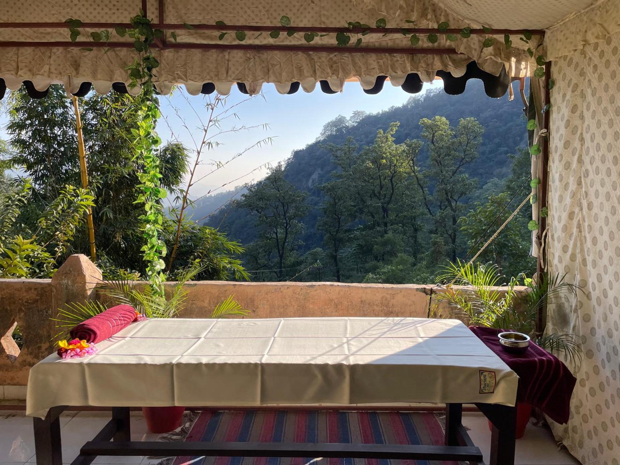 Shiv Shakti Yogpeeth Cottages Рішикеш Екстер'єр фото