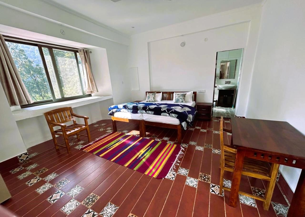 Shiv Shakti Yogpeeth Cottages Рішикеш Екстер'єр фото